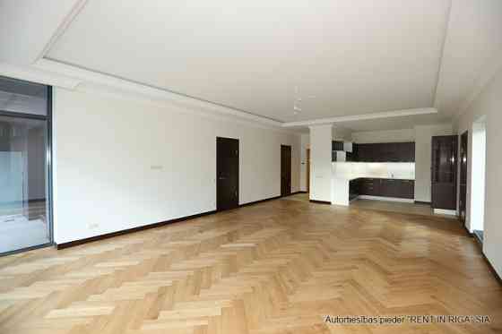 Предлагаются 3х комнатные апартаменты с терассой и полной отделкой класса люкс в Рига