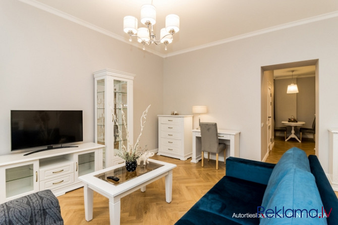 Piedāvājam īrēt ekskluzīvus 4-istabu apartamentus Rīgas centrā, jaunā rekonstruētā Rīga - foto 5
