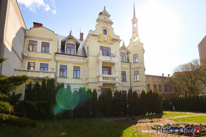 Grezna, vēsturiska, 4 stāvu māju Torņkalnā(vēsturiski villa Maria) celta eklektisma stilā Rīga - foto 1