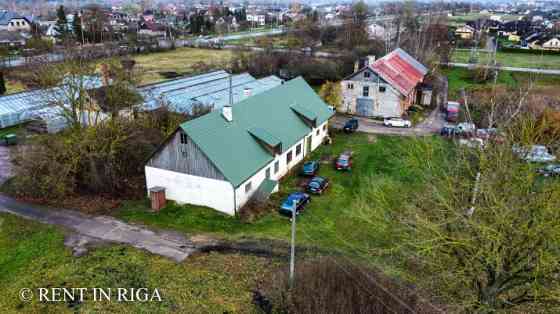 Продается земельный участок с домом в Кекаве.  Площадь земли: 47800м  Участок Ķekavas pagasts