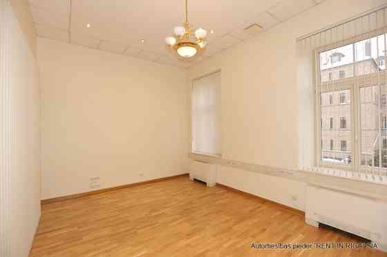 Respectable office in the quiet center of Riga. The office is located in the building on Jura Alunan Рига