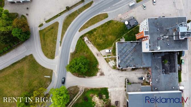 Pārdod komerctelpas ar zemi Ozolnieku centrā.  + Trīs ieejas ēkā + Diezgan plaši skatlogi + Jelgava un Jelgavas novads - foto 19