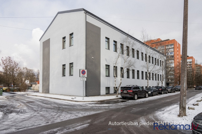 Iegādei tiek piedāvāta trīs stāvu ēka Brīvības ielas malā.  Lietderīgā / iznomājamā Rīga - foto 4