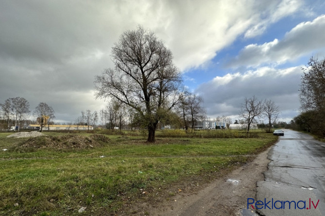 Zemes gabals Rumbulā - Latgales ielas malā.  Apbūve stāvu skaits: līdz 12; Apbūves Rīgas rajons - foto 15