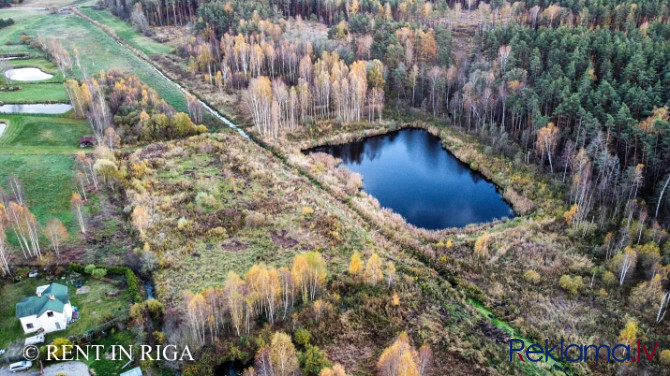 Tiek pārdoti divi zemesgabali ar ūdenstilpni, Krogsilā.   Platība 36600 m   Zemes gabaliem ir Ķekavas pagasts - foto 11