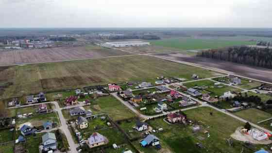Предлагаем 1,8381 га земли под частную застройку в деревне Олайнского района - Олайне