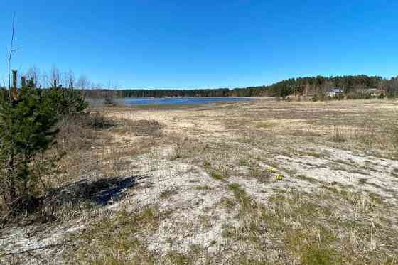 Продается земельный участок под частную застройку на озере Машени, в Рижский район