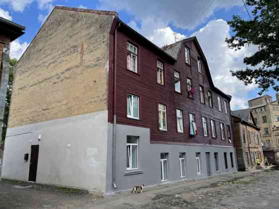 Tiek pārdots namīpašums Torņakalnā, kas sastāv no zemes gabala ar kopējo platību 1660 m2, uz kura at Рига