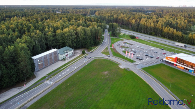 Tiek iznomāta reprezentabla biroju ēka Piņķos pretī RIMI. Moderna, mūsdienīga biroju ēka, Rīgas rajons - foto 17