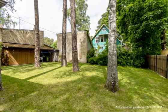 For rent a 2-storey house in Jurmala with a well-kept area and a garden.  100 m to the swimming plac Jūrmala