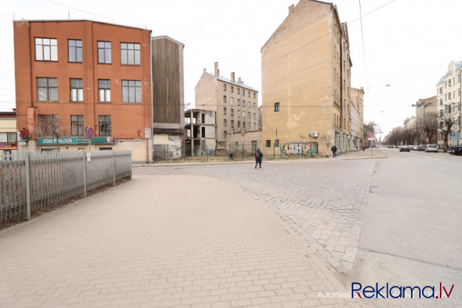 Zemes gabals Centrā.  Zemes gabals 1103,15  m2; Jaukta apbūve ar dzīvojamo funkciju; 2005. gada Rīga - foto 11