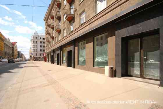 Cдаём в аренду новое помещение для магазина, ресторана или офиса на улице Stabu 15 Rīga