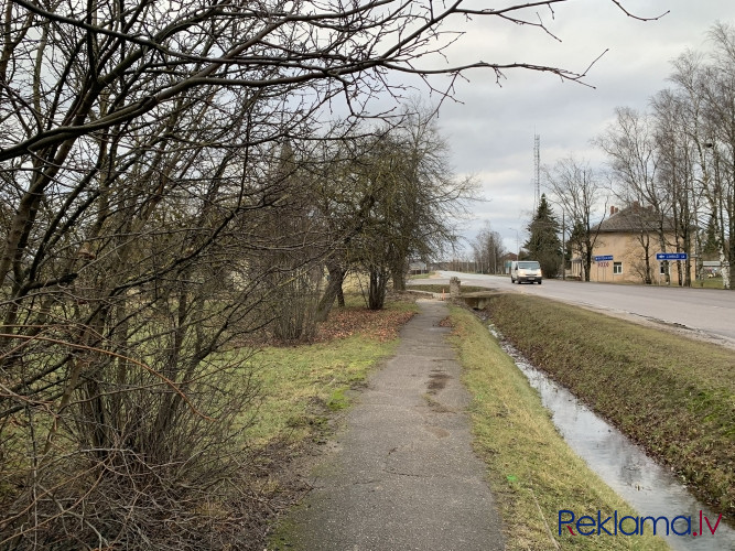 Zeme Salacgrīvā labi redzamā vietā, centrālās ielas malā (Rīga - Ainaži šoseja). Salaspils - foto 5