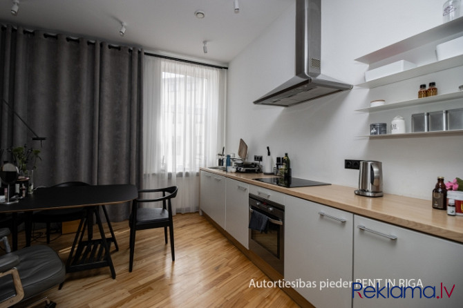 Spacious apartment in quiet center - Elizabetes Street 8.  Layout of the apartment:  + living room w Рига - изображение 10