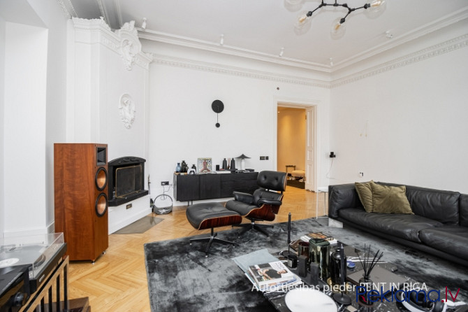 Spacious apartment in quiet center - Elizabetes Street 8.  Layout of the apartment:  + living room w Рига - изображение 7