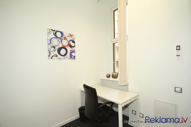 Piedāvājam nomāt biroja telpas jaunā biroja centrā. Pilnībā aprīkoti un darbam gatavi darba kabineti Рига - изображение 7
