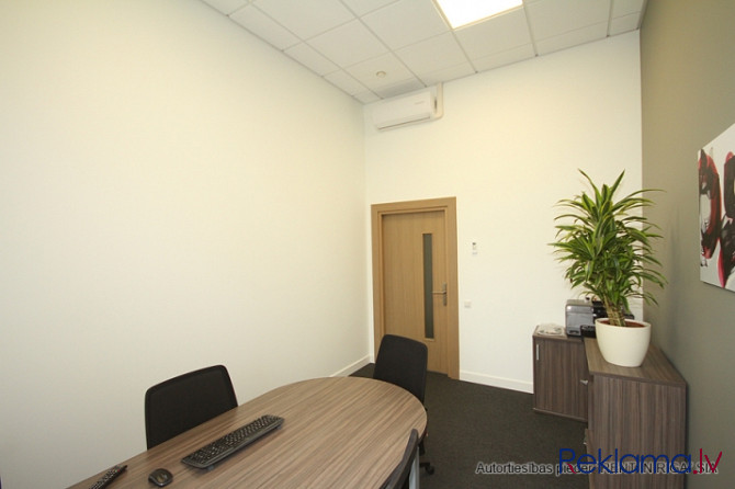 Piedāvājam nomāt biroja telpas jaunā biroja centrā Vecrīgā. Pilnībā aprīkoti un darbam Rīga - foto 5