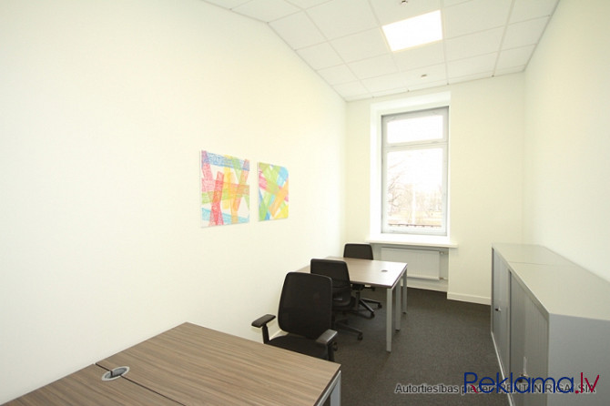Piedāvājam nomāt biroja telpas jaunā biroja centrā Vecrīgā. Pilnībā aprīkoti un darbam gatavi darba  Рига - изображение 6