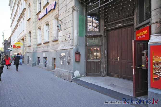 Iznomā tidzniecības telpas centrā, pie "Rīgas cirks".  + Cokolstāvā (5 pakāpieni uz leju).  + Platīb Рига - изображение 6