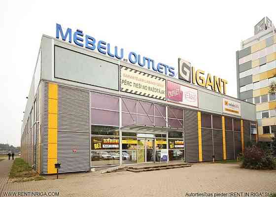 Iznomā veikala platību tirdzniecības centrā "GIGANT"   Pieejamās platības ēkas 2. stāvā: 340 kvm vai Рига