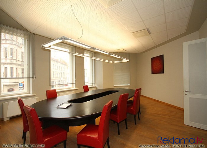 Iznomā ekskluzīvas biroja telpas ar pilnu apdari, pašā Rīgas centrā, Dzirnavu un Tērbatas Rīga - foto 6
