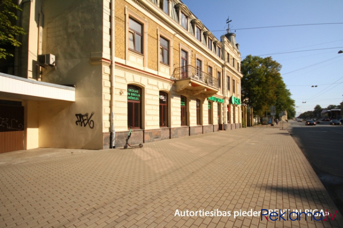 Iznomā tirdzniecības/biroja telpas VEF'ā.  + 1. stāvs. + Platība sastāv no zāles un Rīga - foto 12