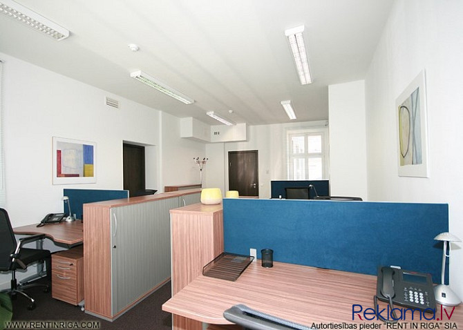 Piedāvājam nomāt biroja telpu renovētā ēkā Tērbatas un Dzirnavu ielu krustojumā. Pilnībā aprīkots un Рига - изображение 7