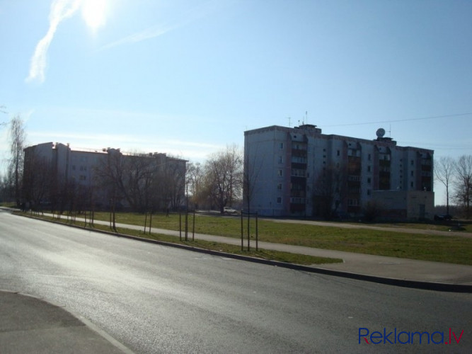 Zemesgabals atrodas dzīvojamās apbūves teritorijā ar pieļaujamām sabiedriskajām un Rīga - foto 9