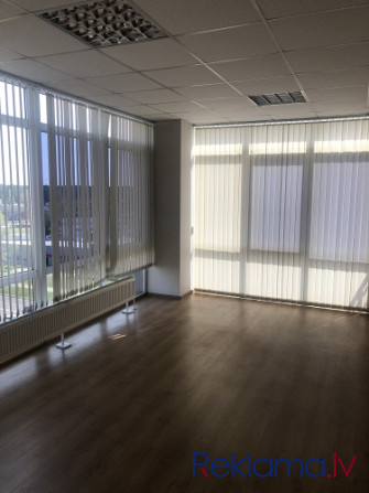 Biroja telpas jaunā biroju ēkā Pļavniekos.   + 4. stāvs. + Platība sastāv no vienas lielas telpas, d Рига - изображение 7