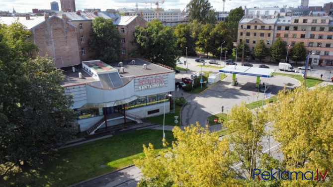 Nomai tiek piedāvāta komercēka pašā Rīgas centrā!  Ēka ar kopējo platību 1450.4m2 atrodas Rīga - foto 4