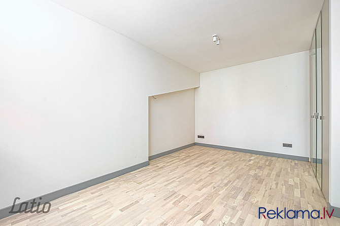 Pārdod pilnībā gatavu dzīvokli dzīvošanai uzreiz tikko renovētā mājā Āgenskalnā blakus Friča Brīvzem Рига - изображение 5