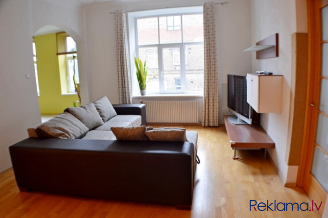 Просторная, современная и светлая двухкомнатная квартира.  + оборудована мебелью Рига - изображение 2