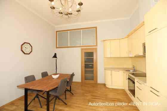 В долгосрочную аренду предлагаем уютную и современную двухкомнатную квартиру в Rīga