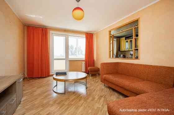 Сдается светлая и уютная квартира в Межапарке. Площадь квартиры 71,9 кв.м. Rīga
