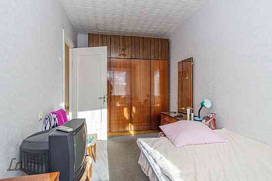 Izīrē elegantu mansarda dzīvokli ar pilnu iekšējo apdari, augstvērtīgā trīs dzīvokļu jaunbūvē  Mežap Рига