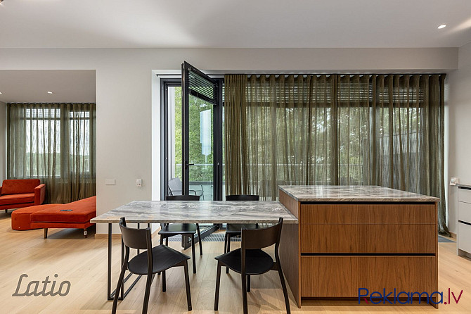 Īrei piedāvājam 3-istabu penthouse dzīvokli ar terasi jaunajā  Hoffmann Rezidence projektā,  Klīvers Рига - изображение 12