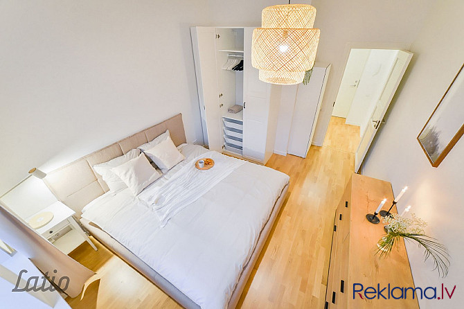 Pārdod divu istabu dzīvokli kapitāli renovētā jūgendstila namā. Interjerista, labiekārtots, Rīga - foto 11