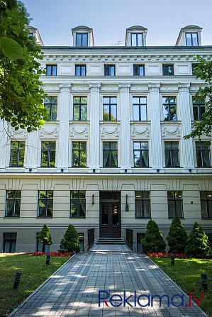 Iegādei pieejami dzīvokļi renovētā jūgendstila namā Kalpaka Residence Rīgas klusajā centrā, kas atro Рига - изображение 12