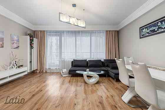 Pārdošanā 3 istabu dzīvoklis jaunajā projektā Trebu home!
Ērts un praktisks plānojums  plaša viesist Rīga