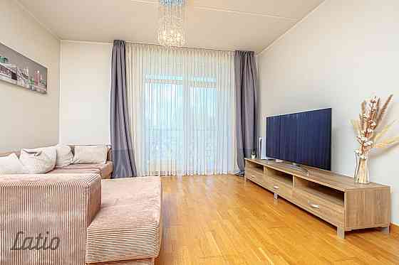 PĀRDODU māju pie Valmieras

Pārdodu sapni tiem, kas vēlas dzīvot dzīvokļa izmēra mājā par SUPER PIEV Valmiera un Valmieras novads