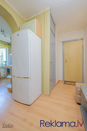 Pārdod divstāvu dzīvokli 5 sekciju rindu mājā ar kvalitatīvu iekšējo apdari, iebūvētajām virtuves mē Рига - изображение 4