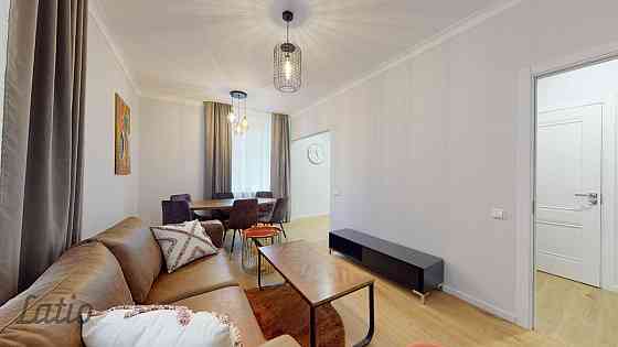 Pārdod divu istabu dzīvokli Jaunjelgavā Liepu ielā 21, renovētā specrojekta ēkā. Dzīvoklis labā stāv Rīga