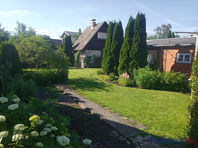 Pārdod divas saulainas vienstāvu dārza  mājiņas ar zemi 516 m2. Mājiņā 2 istabas, Rīga - foto 7