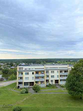 Pārdodam plašu un gaišu 1-istabas dzīvoklis ar skaistu skatu uz Jelgavu. 
Dzīvokļa plānojums:
 - lie Jelgava un Jelgavas novads