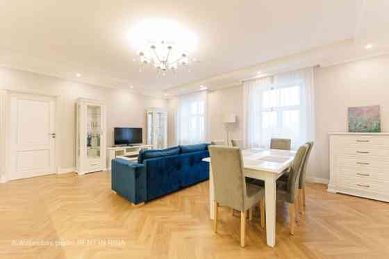 Предлагаем в аренду эксклюзивные 3-х комнатные аппартаменты в центре Риги, в Rīga