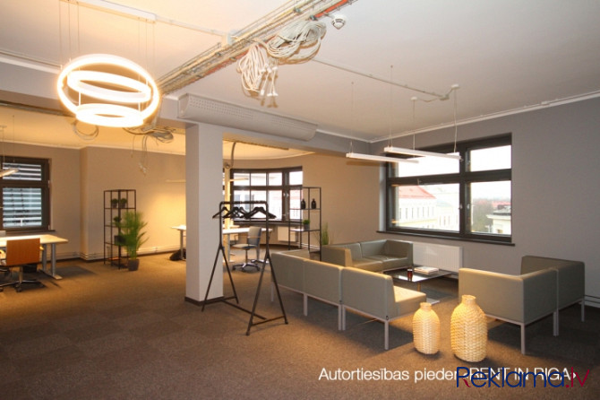 Furnished office Class A.  Maintenance fee: 2.5 EUR/m2 (RE tax and insurance included); Utilities: a Рига - изображение 1