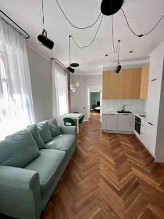 Элегантная 2-комнатная квартира в сердце Риги!  Это место - отличный выбор для тех, Rīga