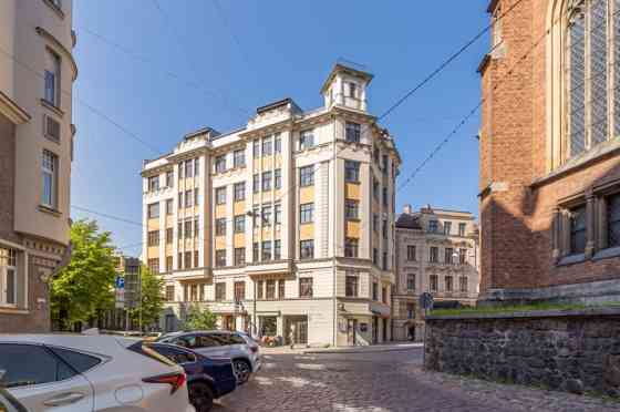 Роскошные 4-комнатные апартаменты, расположенные в самом сердце Риги!  Планировка Rīga