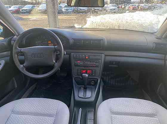 Audi A4 Comfortline ATM 1.8 92kW Tallina