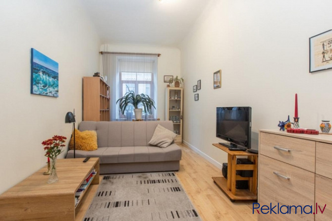 A cozy 3-room apartment in the center of Riga with high ceilings.  Excellent layout - 3 isolated roo Рига - изображение 9